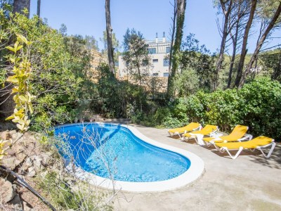 Apartment Apartment in Llafranc near Beach & Pool - Outdoor photo 5