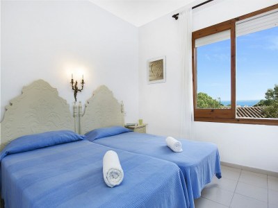 Apartment Apartment in Llafranc near Beach & Pool - Features photo 17