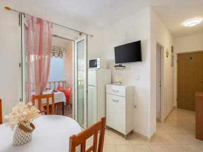 Apartment Apartment Bella Vista - Two Bedroom Apartment with Terrace (A4) - Outdoor photo 5