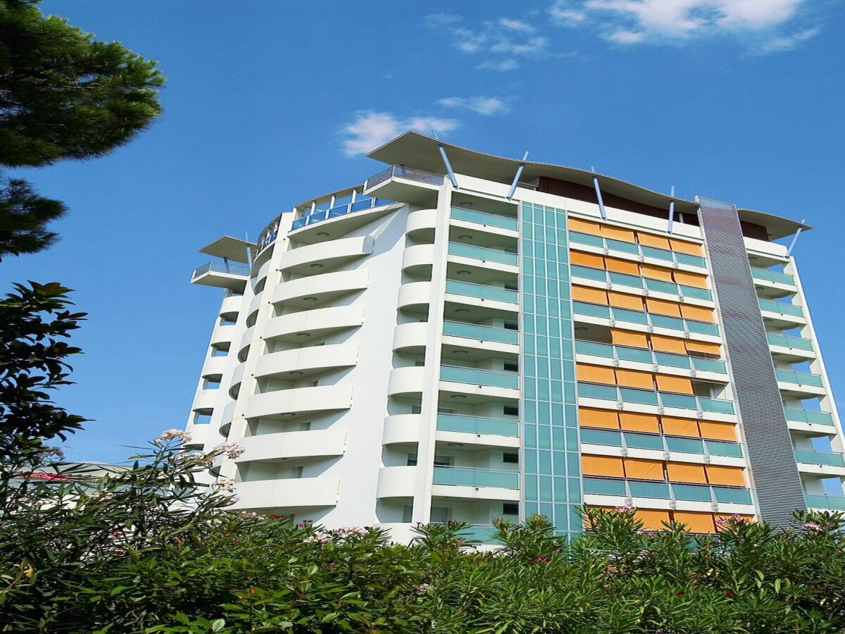 Holiday park Apartments Torre del Sole, Bibione Spiaggia - Outdoor photo 2
