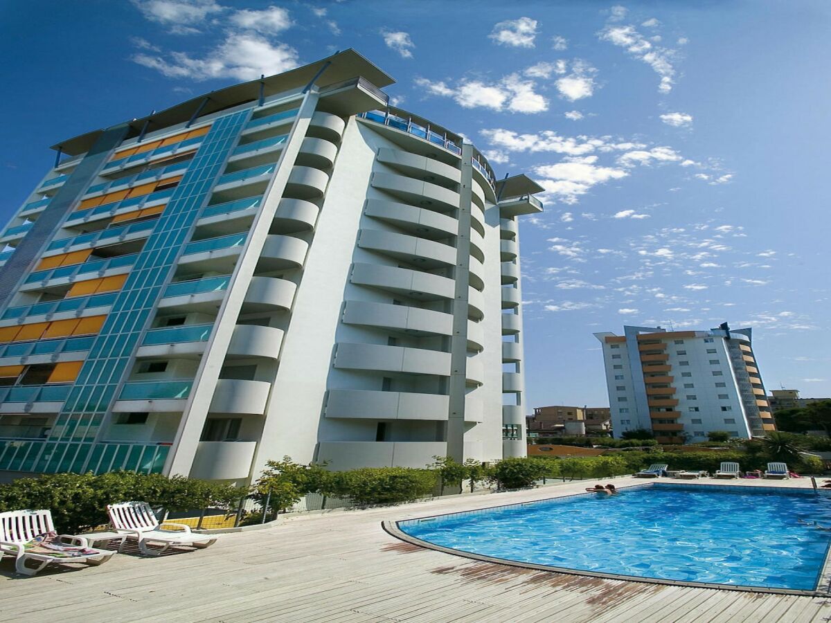 Holiday park Apartments Torre del Sole, Bibione Spiaggia - Outdoor photo 3