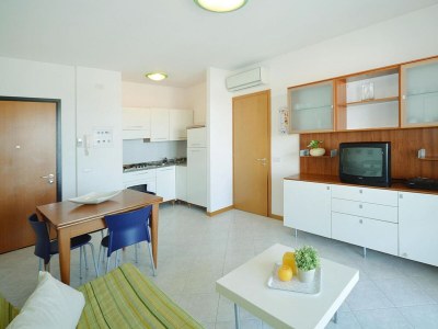 Holiday park Apartments Torre del Sole, Bibione Spiaggia - Features photo 9