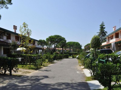 Holiday park Ferienanlage Villaggio Danubio, Bibione - Environment photo 30