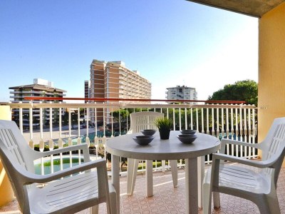 Holiday park Comfortable Apartment by the Café - Outdoor photo 31