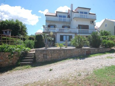 Apartment Two bedroom apartment with terrace Njivice, Krk A-21871-b in Njivice - Apartment