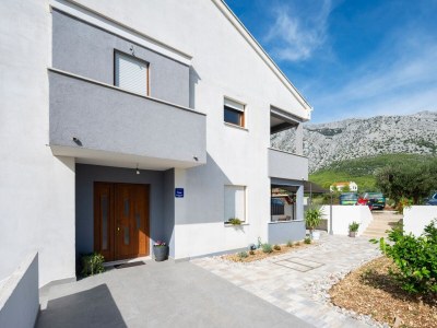 Apartment Two bedroom apartment with terrace Orebić, Pelješac A-24949-a - Outdoor photo 2