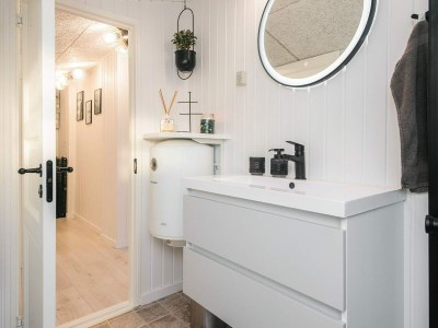 Holiday house Familienfreundliches Ferienhaus in Küstennähe - Outdoor photo 14