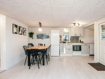 Holiday house Familienfreundliches Ferienhaus in Küstennähe - Outdoor photo 16