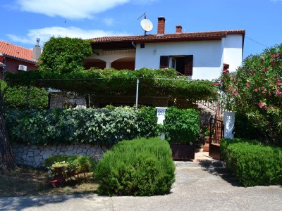 Apartment Three bedroom apartment with terrace and sea view Molat A-6249-a - Outdoor photo 3