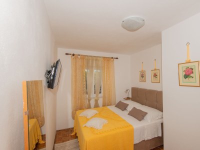 Apartment Three bedroom apartment with terrace and sea view Molat A-6249-a - Outdoor photo 18