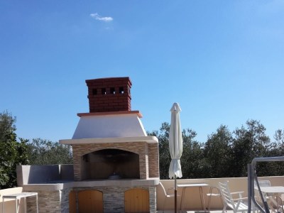 Apartment Two bedroom apartment with terrace and sea view Kukljica, Ugljan A-8237-a - Outdoor photo 5