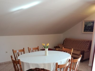 Apartment Two bedroom apartment with terrace and sea view Kukljica, Ugljan A-8237-a - Outdoor photo 13