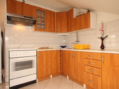 Apartment Two bedroom apartment with terrace and sea view Kukljica, Ugljan A-8237-a - Outdoor photo 16