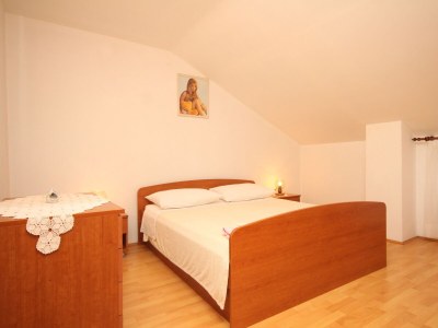 Apartment Two bedroom apartment with terrace and sea view Kukljica, Ugljan A-8237-a - Outdoor photo 21