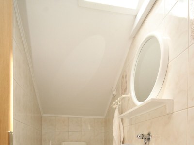 Apartment Two bedroom apartment with terrace and sea view Kukljica, Ugljan A-8237-a - Outdoor photo 24