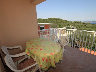 Apartment Two bedroom apartment with terrace and sea view Kukljica, Ugljan A-8237-a - Outdoor photo 26