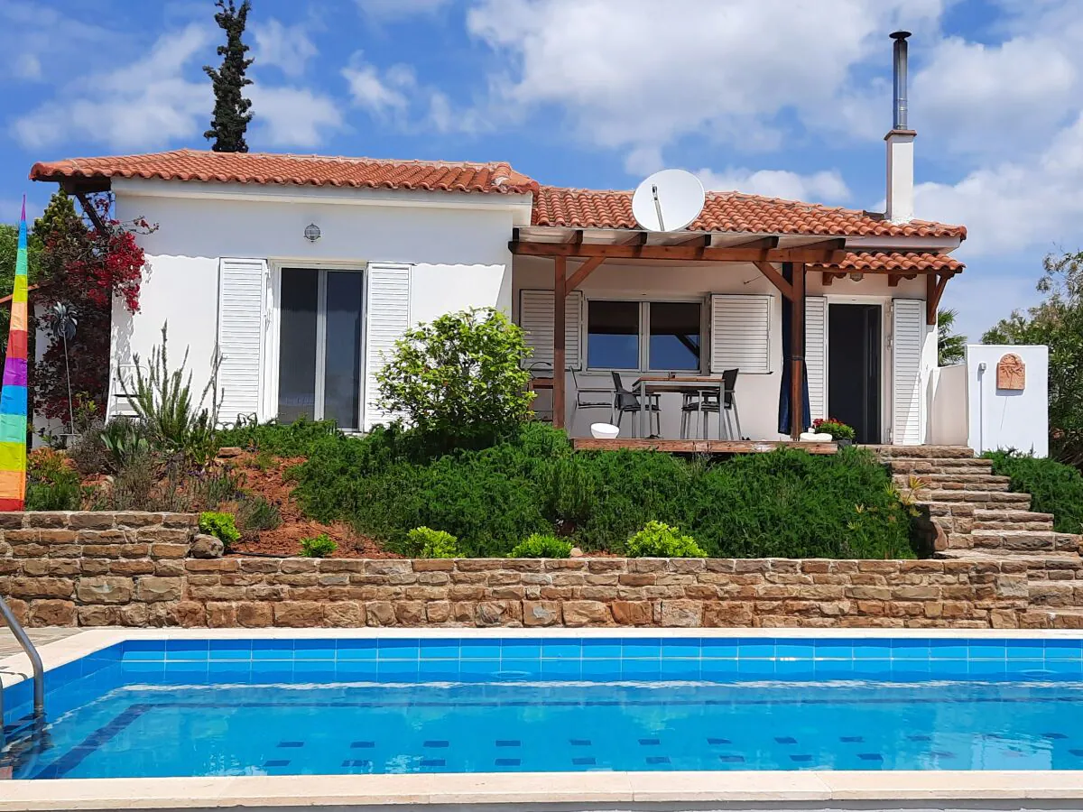 Holiday house Ferienhaus mit Pool - Outdoor photo 5