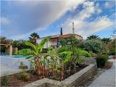 Holiday house Ferienhaus mit Pool - Outdoor photo 14