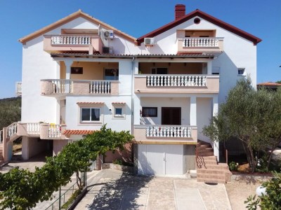 Apartment One bedroom apartment with terrace and sea view Kukljica, Ugljan A-8237-c - Outdoor photo 4
