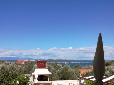 Apartment One bedroom apartment with terrace and sea view Kukljica, Ugljan A-8237-c - Outdoor photo 21