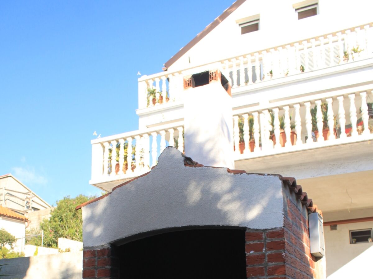 Apartment One bedroom apartment with terrace and sea view Rukavac, Vis A-8897-a - Outdoor photo 5