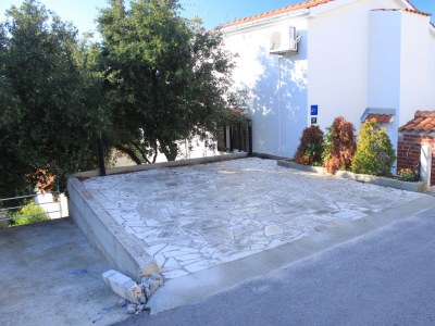 Apartment One bedroom apartment with terrace and sea view Rukavac, Vis A-8897-a - Outdoor photo 11