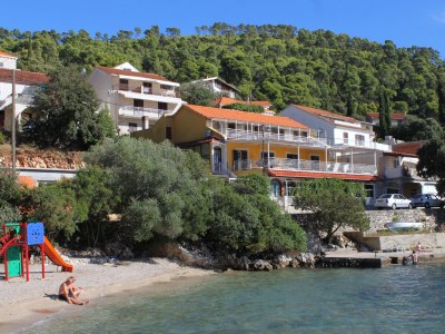 Apartment One bedroom apartment near beach Brna, Korčula A-9162-a - Outdoor photo 2