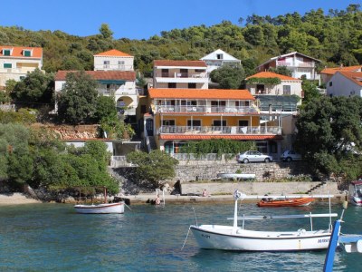 Apartment One bedroom apartment near beach Brna, Korčula A-9162-a - Outdoor photo 3