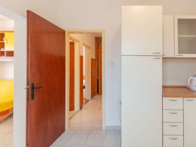 Apartment One bedroom apartment near beach Brna, Korčula A-9162-a - Outdoor photo 11