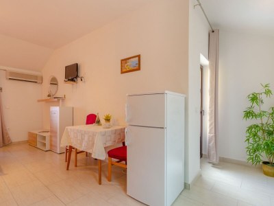 Apartment Studio flat near beach Brna, Korčula AS-9162-a - Outdoor photo 10