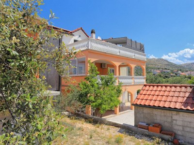 Apartment Three bedroom apartment with terrace Grebaštica, Šibenik A-11301-a - Outdoor photo 2