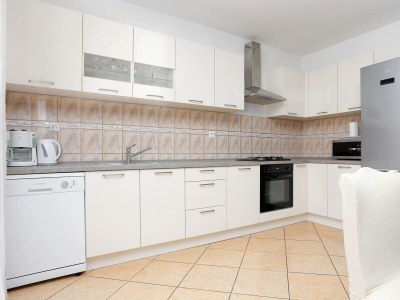 Apartment Three bedroom apartment with terrace Grebaštica, Šibenik A-11301-a - Outdoor photo 25