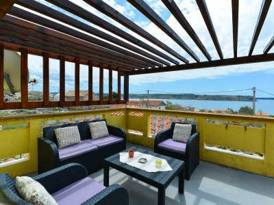 Apartment Studio flat with terrace and sea view Rtina - Stošići, Zadar AS-5881-a in Razanac - Apartment
