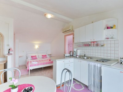 Apartment Studio flat with terrace and sea view Rtina - Stošići, Zadar AS-5881-a - Outdoor photo 11