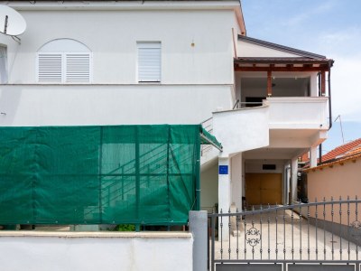 Apartment Two bedroom apartment with terrace Pakoštane, Biograd A-19889-a - Outdoor photo 4