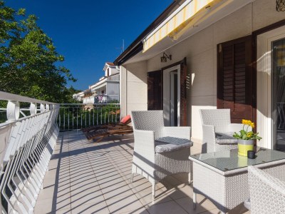 Apartment One bedroom apartment with terrace Njivice, Krk A-20519-a - Outdoor photo 16