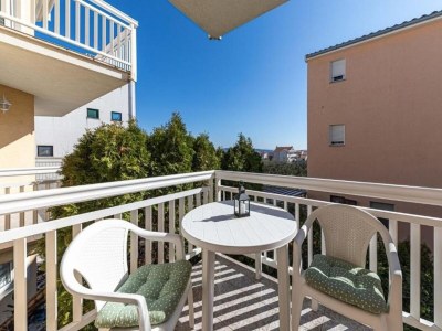 Apartment One bedroom apartment with balcony and sea view Kaštel Lukšić, Kaštela A-22071-a - Outdoor photo 15