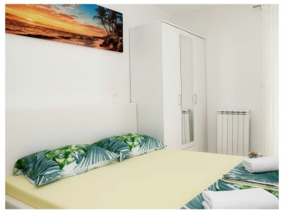 Apartment One bedroom apartment with terrace and sea view Kaštel Lukšić, Kaštela A-22071-b - Outdoor photo 13