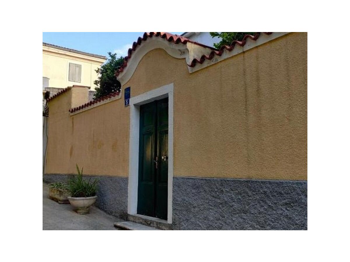 Apartment Two bedroom apartment with air-conditioning Veli Lošinj, Lošinj A-24154-a - Outdoor photo 2