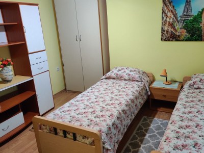 Apartment Two bedroom apartment with air-conditioning Veli Lošinj, Lošinj A-24154-a - Outdoor photo 8