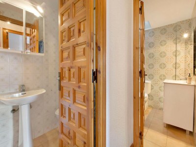 Apartment Apartment in Spain near Sandy Beach - Features photo 17