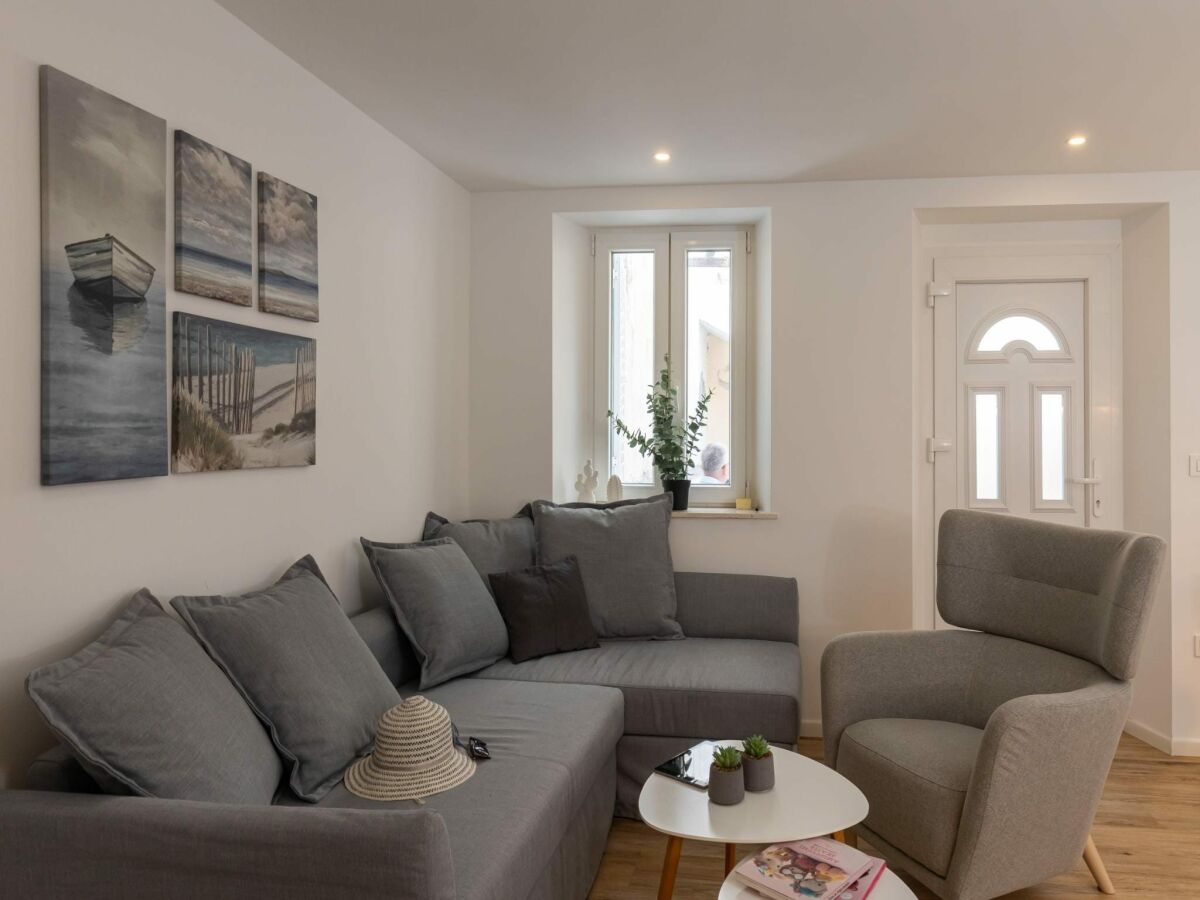 Apartment Apartments Odin - One bedroom Apartment - 2 - Features photo 2