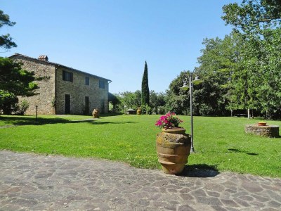 Holiday park Villa in Montaione with Pool & Wine Tasting - Outdoor photo 5