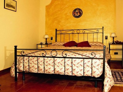 Holiday park Estate in Montaione with Pool & Wine Tasting - Features photo 22