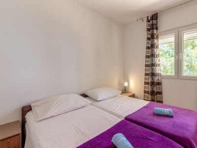 Apartment Four-bedroom apartment near beach Cove Torac, Hvar A-575-a - Outdoor photo 34