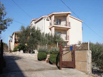 Apartment Two bedroom apartment with terrace and sea view Slatine, Čiovo A-5998-b - Outdoor photo 3