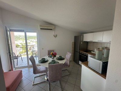 Apartment Two bedroom apartment with terrace and sea view Slatine, Čiovo A-5998-b - Outdoor photo 14