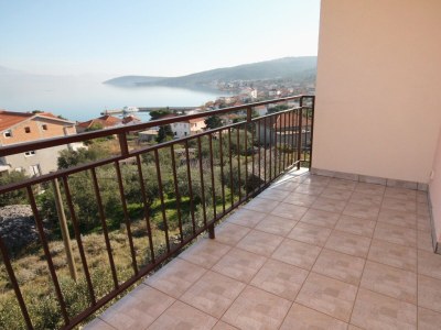 Apartment Two bedroom apartment with terrace and sea view Slatine, Čiovo A-5998-b - Outdoor photo 30