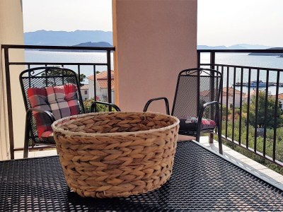 Apartment Two bedroom apartment with terrace and sea view Slatine, Čiovo A-5998-b - Outdoor photo 32