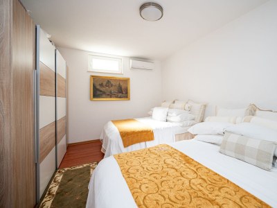 Apartment Two bedroom apartment with air-conditioning Sukošan, Zadar A-24349-a - Outdoor photo 29